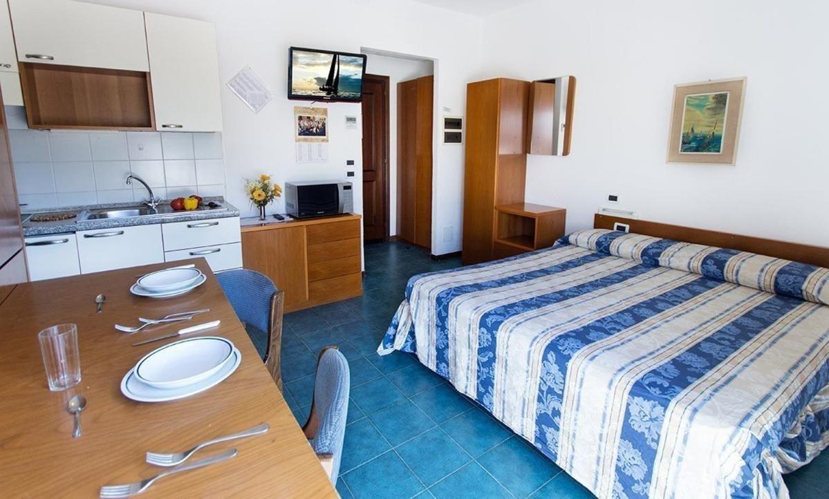 Casavacanze Internazionale Diano Marina Exterior photo