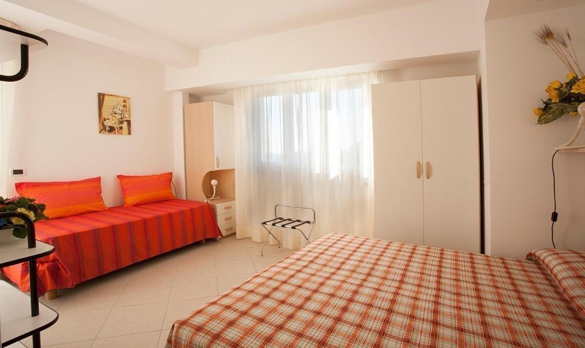 Casavacanze Internazionale Diano Marina Exterior photo
