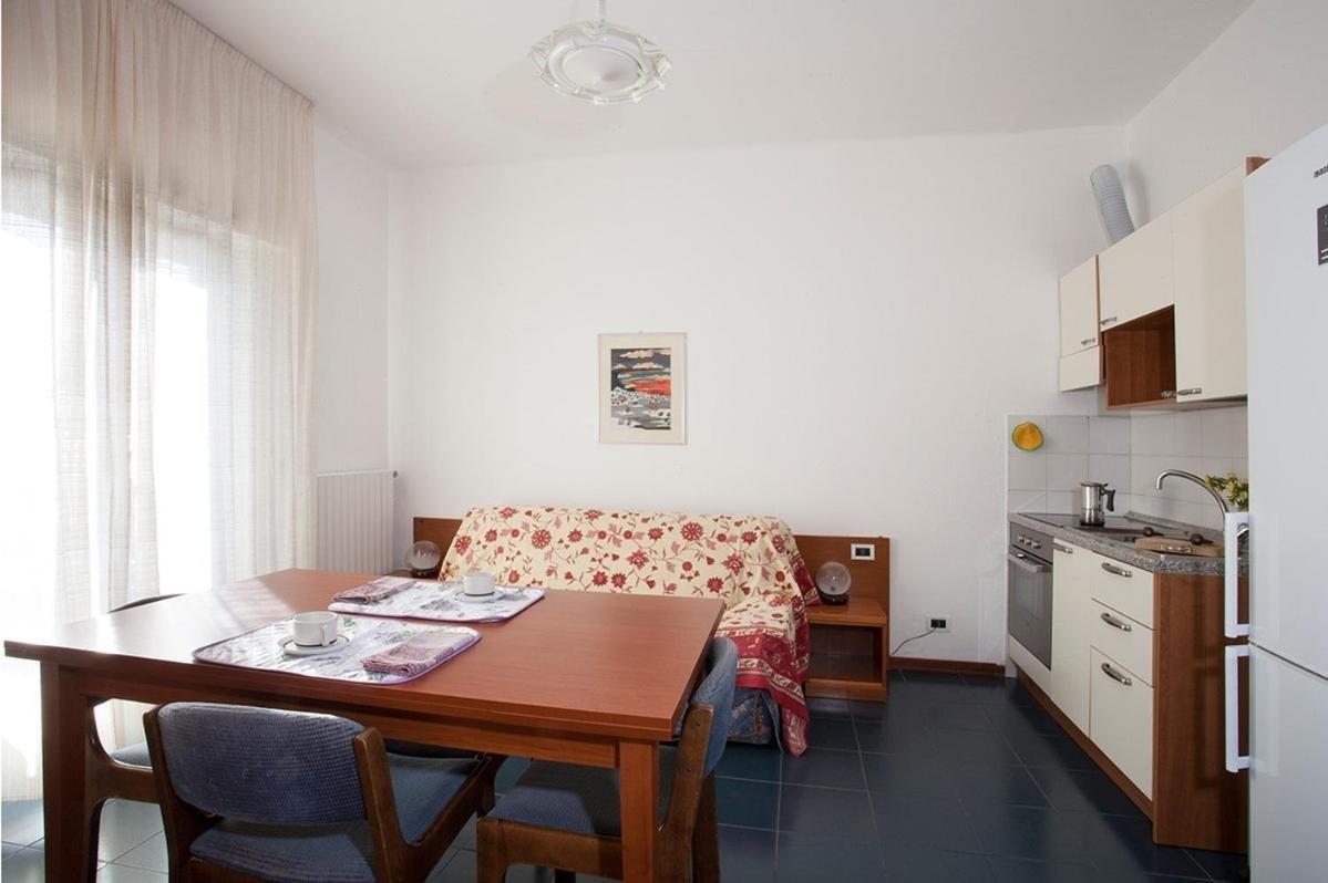 Casavacanze Internazionale Diano Marina Exterior photo
