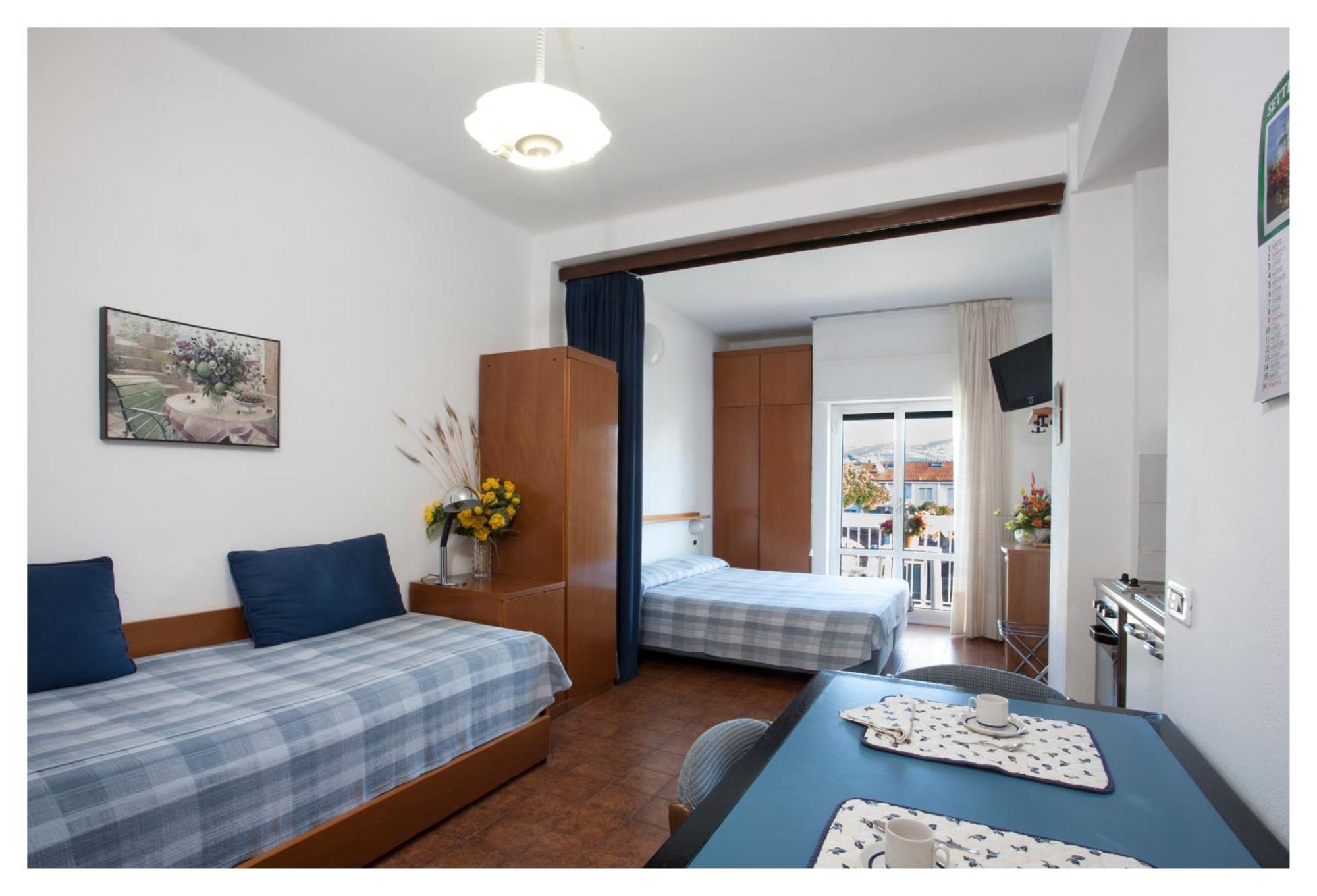 Casavacanze Internazionale Diano Marina Exterior photo